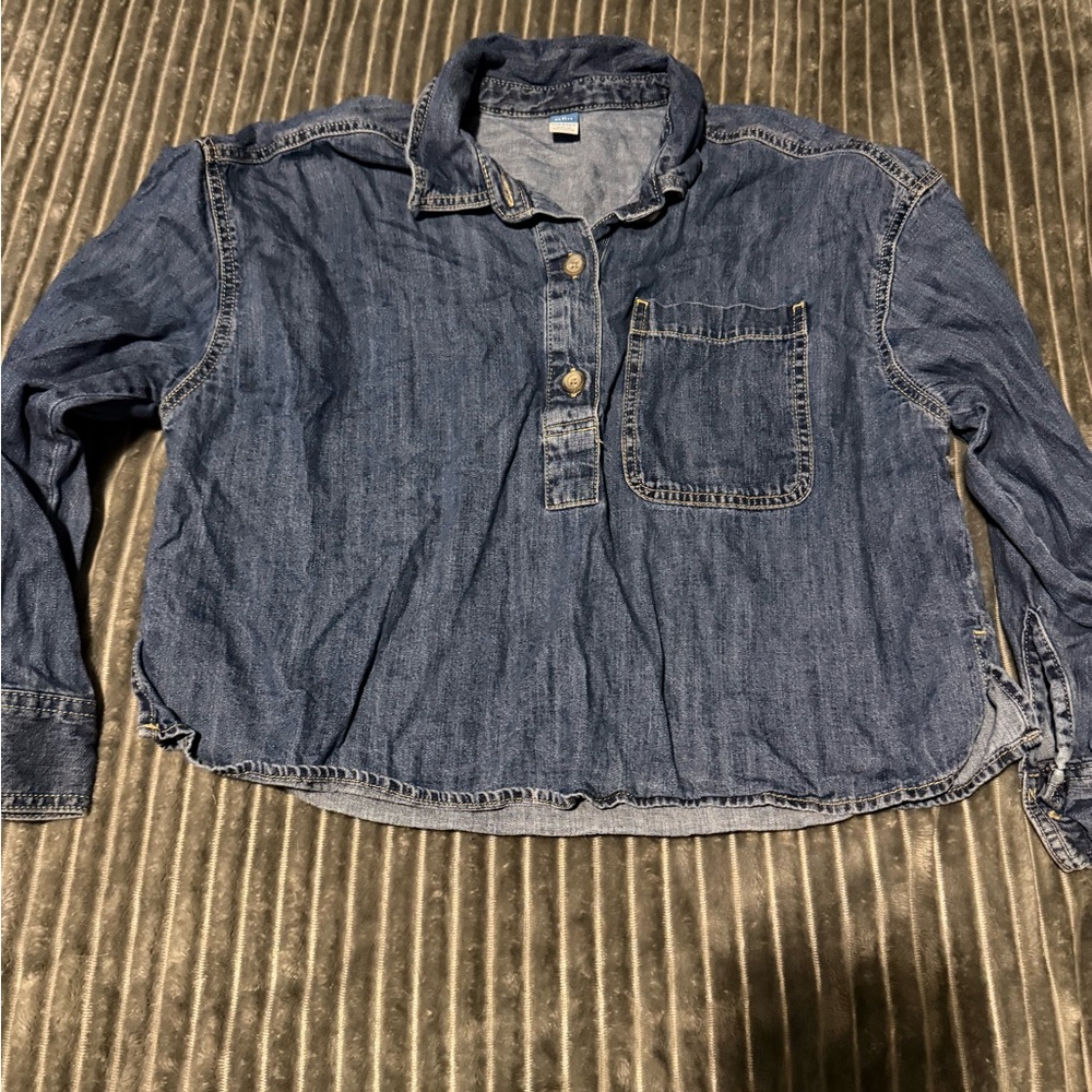 Old Navy medium pet Denim Button Pullover Shirt with Chest Pocket - Dark Blue